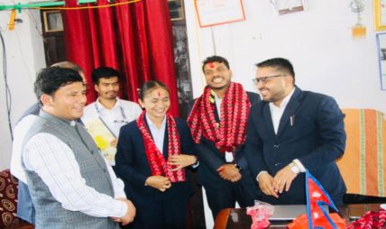 रुकुम पूर्व अस्पतालमा पहिलोपटक दन्त रोग विशेषज्ञबाट सेवा सुरु रुकुम पूर्व अस्पतालमा पहिलोपटक दन्त रोग विशेषज्ञबाट सेवा सुरु