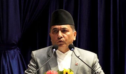 मुख्यसचिवको अध्यक्षतामा सचिवहरूको भर्चुअल बैठक